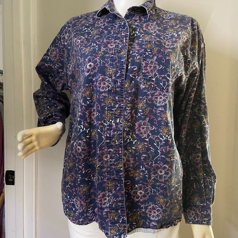 Woolrich Women’s Long-Sleeve Floral Button-down Size Small